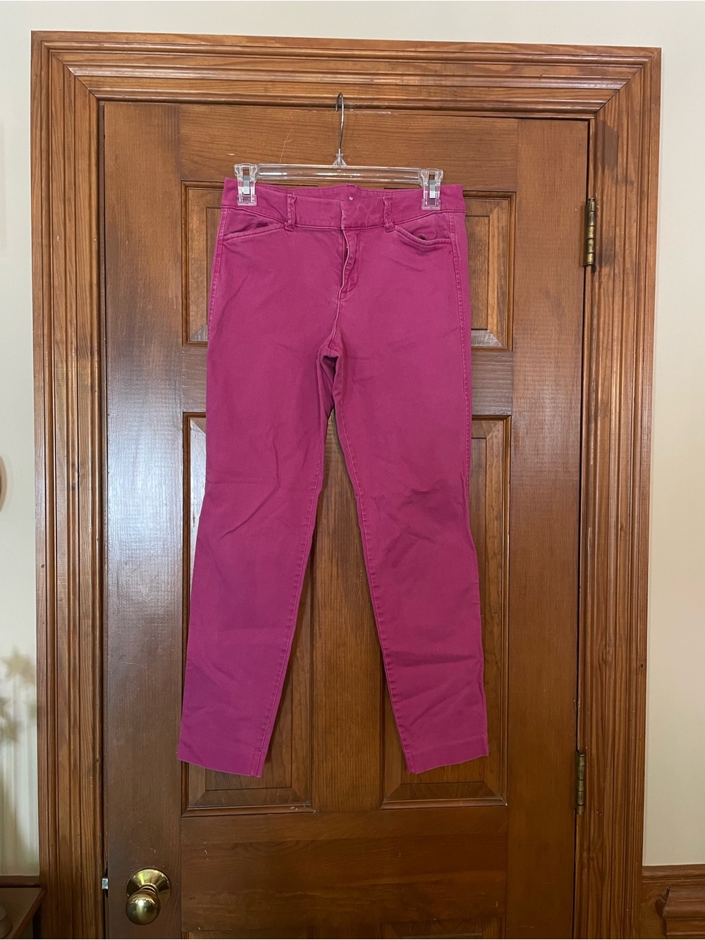Old Navy Women’s Fuchsia Jeans Stretchy Waist/Fabric Clasp/Button/Zip Close Sz 2